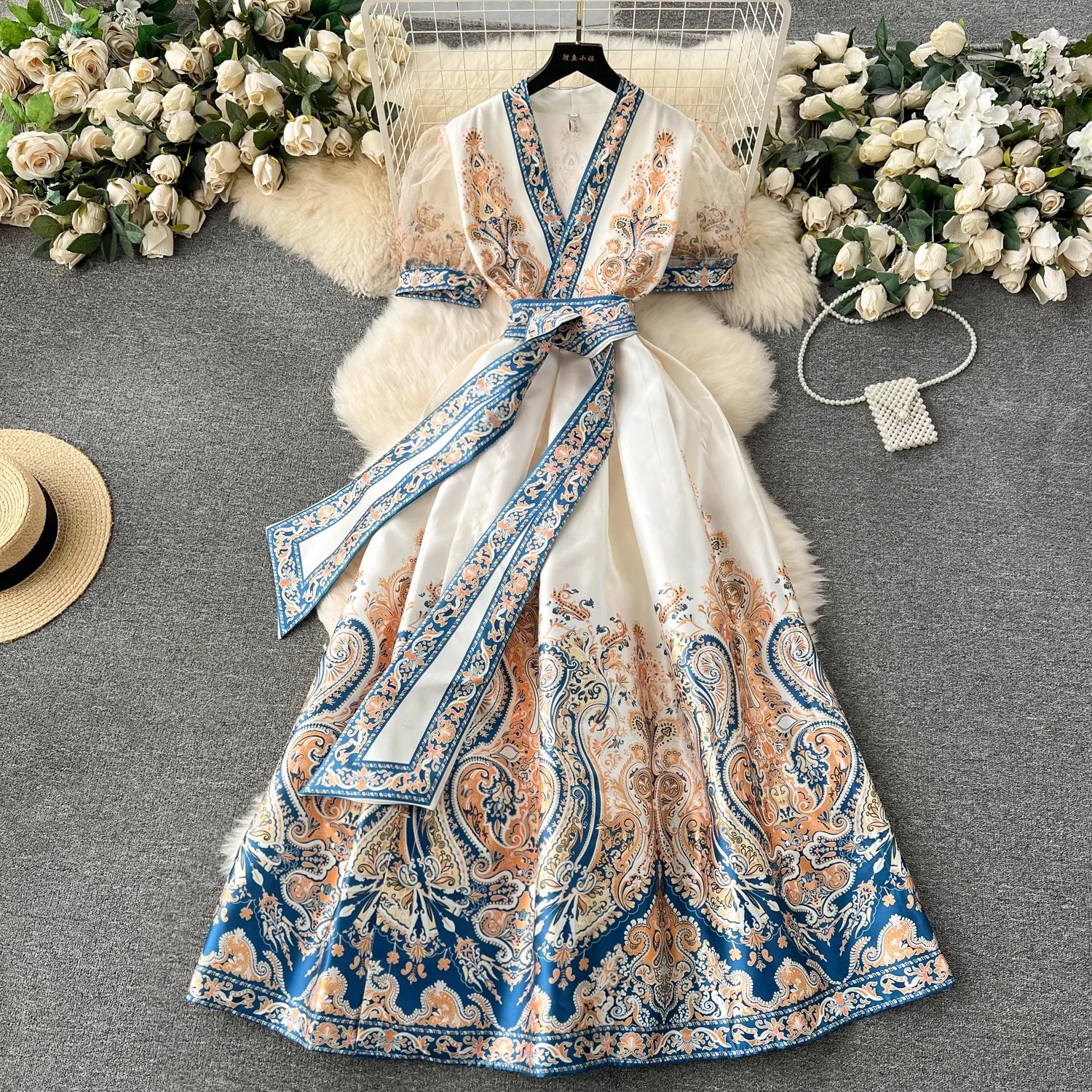 Vestido longo com flores para férias feminino, gola V, manga lanterna, laço com renda, moda casual, elegante vestido boho, verão, novo, 2024