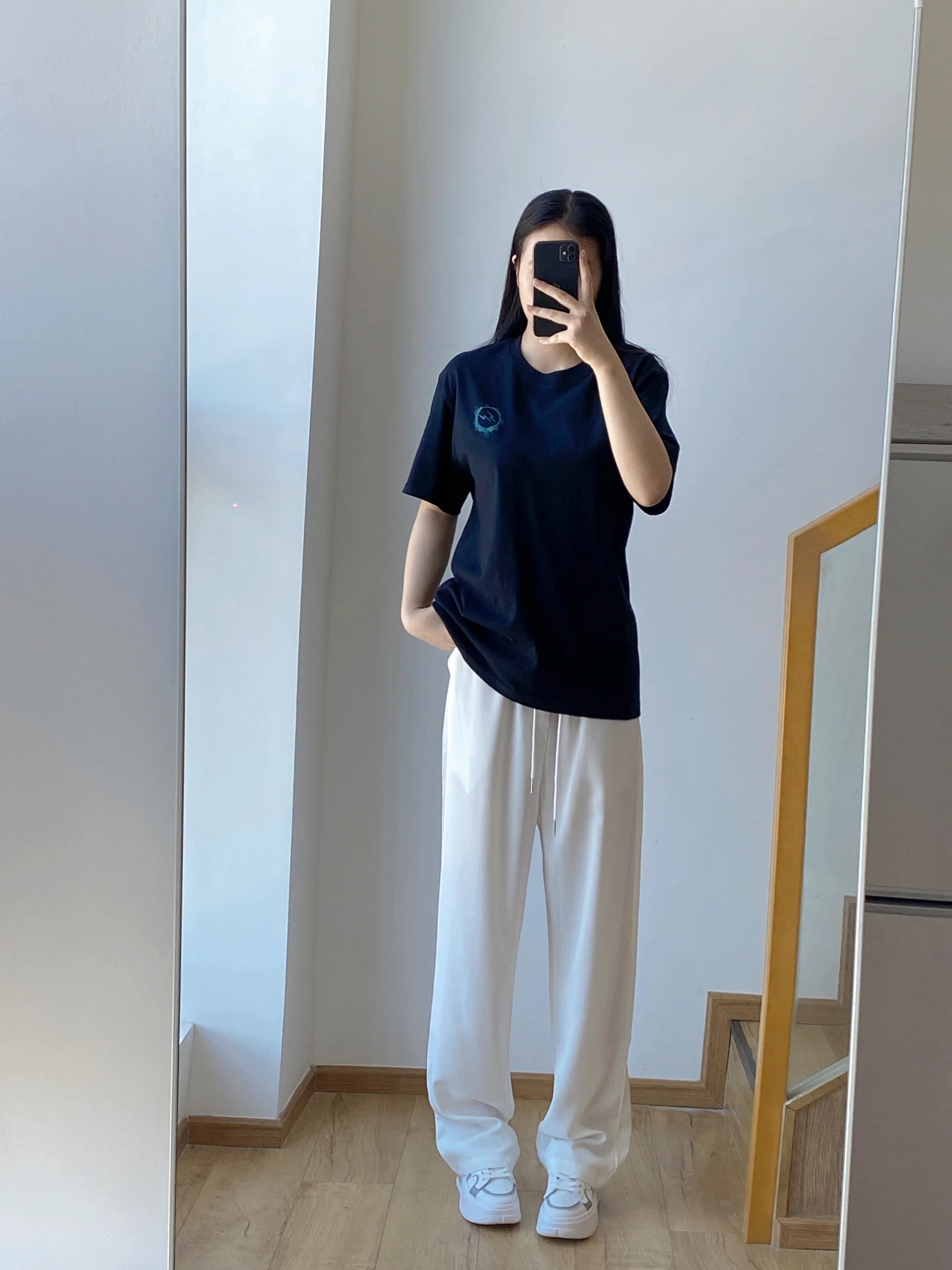 

Ice Silk Men's Summer Thin Casual Pants Straight Leg Loose Drapey Wide Leg Floor Length Casual Trousers White Suit Pants