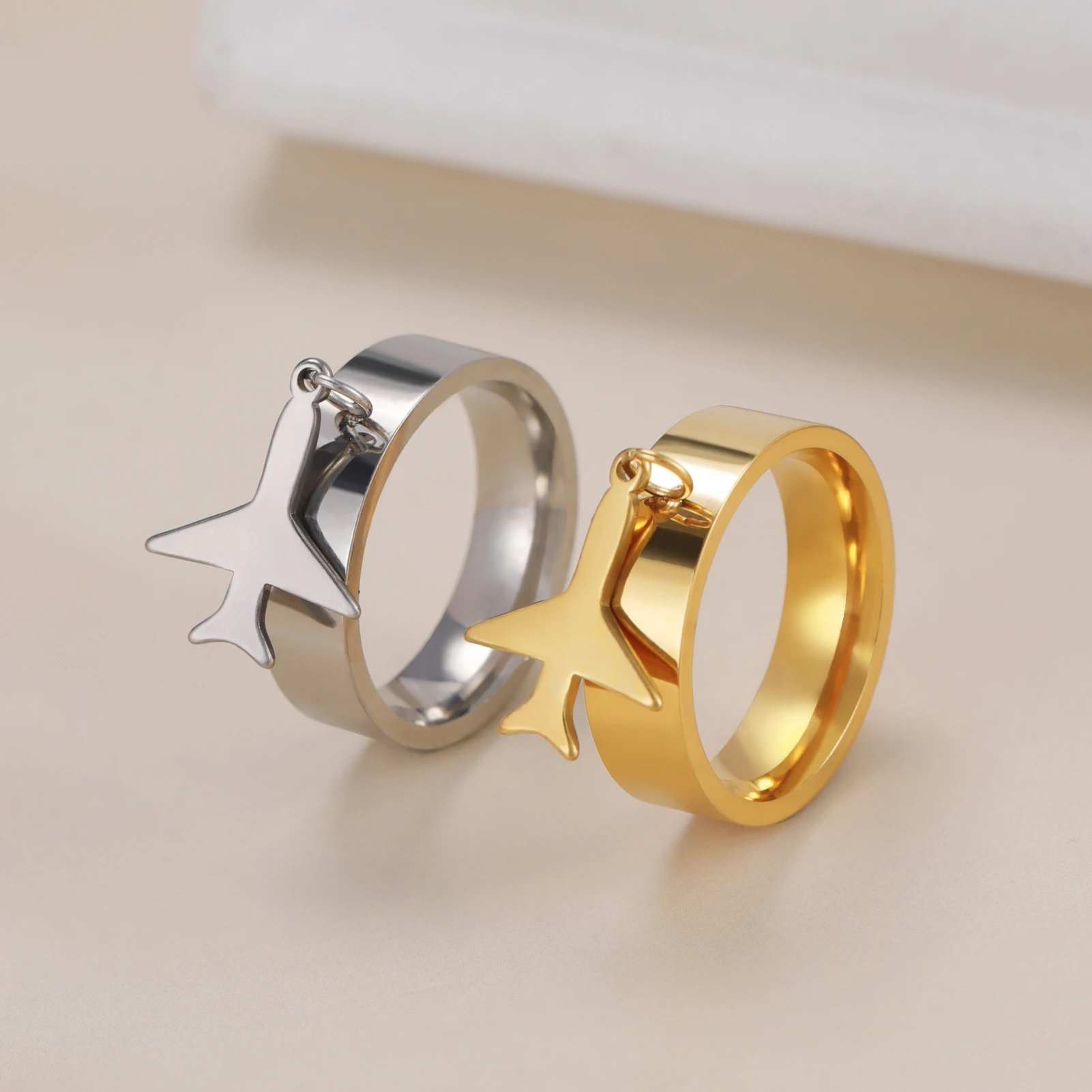 Dreamtimes Aircraft Pendant Ring Stainless Steel Men's and Women's Fashion Jewelry Accessories Party Gift Wholesale