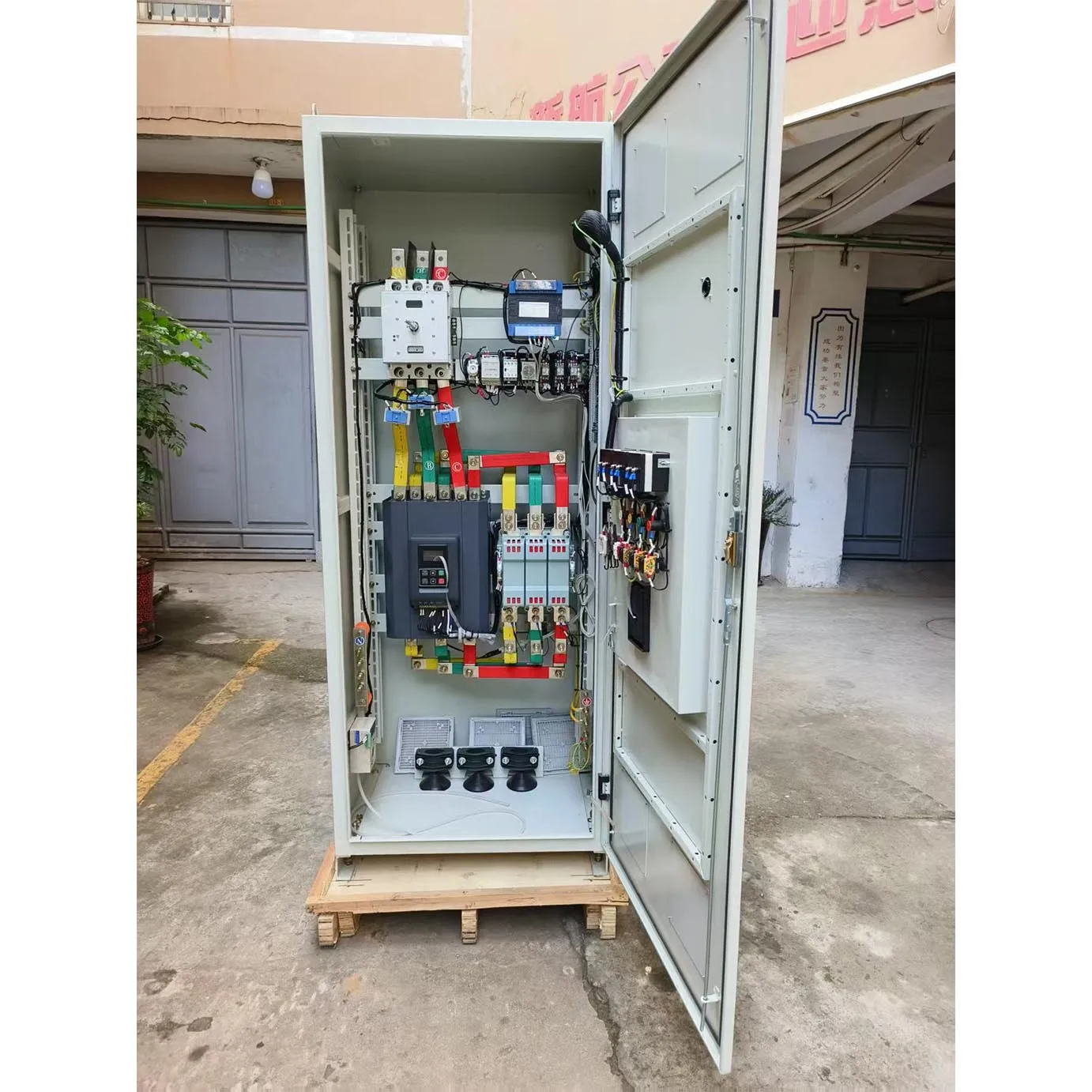 Factory Price 380V 22kW~400kw Three-Phase Soft Start Cabinet KA Certificated Motor Starters for Mining Use in Boll Mill
