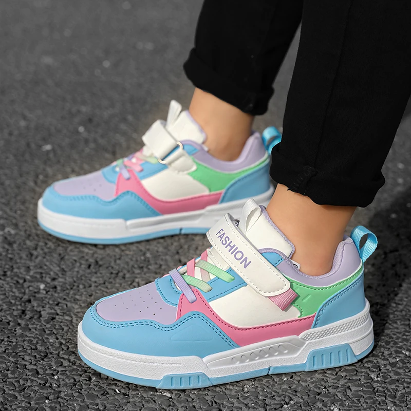Kids Lightweight Sport Sneakers 6