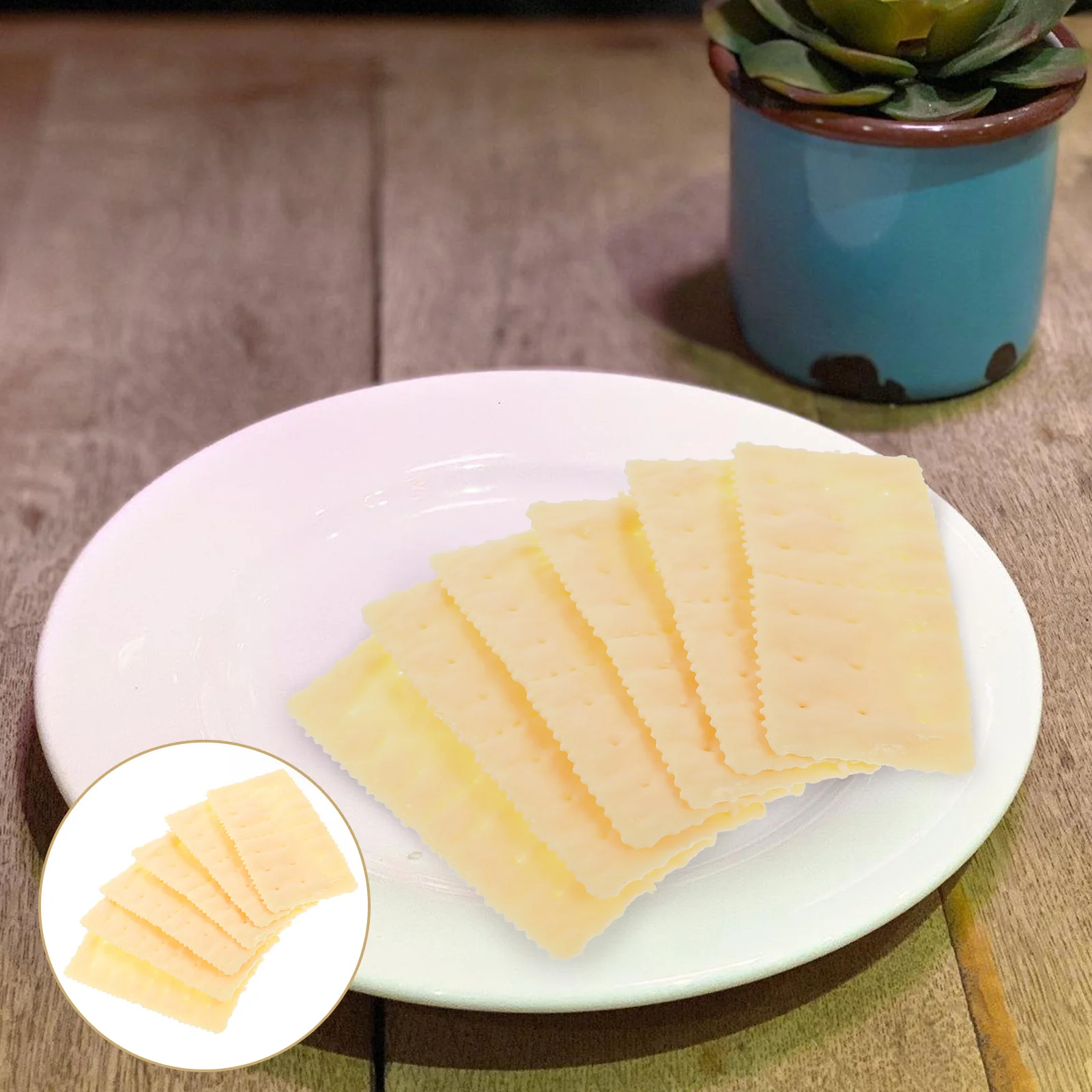 

Imitation Soda Crackers Biscuits Cookie Display Model Decorations Mini Fake Food