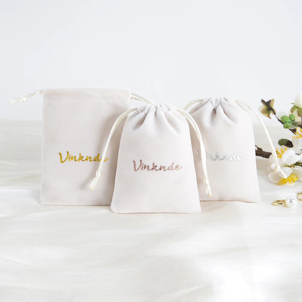 

50/лот, настраиваемый логотип, плюшевая бархатная сумка для хранения ювелирных изделий, жемчужное ожерелье, нефритовый браслет, кольцо с драгоценными камнями, подарок, Рождественский сюрприз