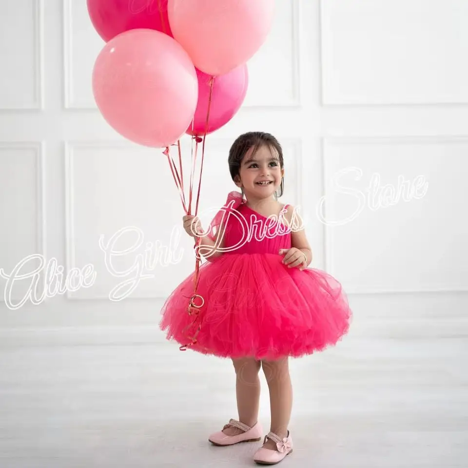 Vestido de niña de flores personalizado de tul fucsia para boda con lazo, largo hasta la rodilla, vestidos de cumpleaños para niña, precioso vestido de primera comunión