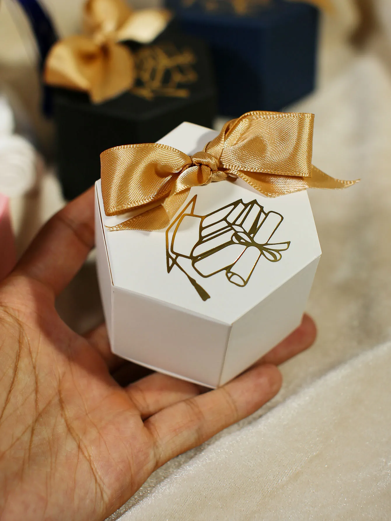 10pcs Graduation season parper candy box, multi-color hexagonal commemorative parper gift box, exquisite gold graduation hat view 5