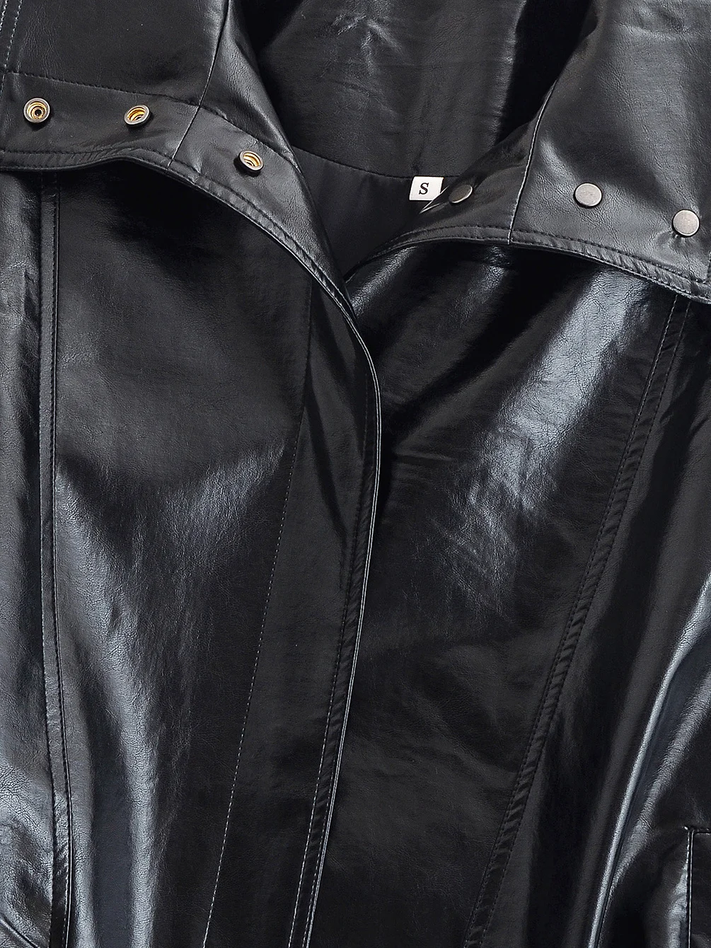 معطف نسائي أنيق من جلد البولي يوريثان الرائع من جلد البولي يوريثان مع سحاب ملابس خارجية فضفاضة بتصميم طية صدر السترة طويل للشتاء