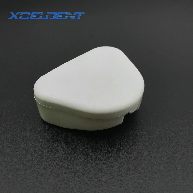 1pcs Dental Retainer Box Mouthguards Dentures Sport Guard Denture Storage child and Adult Orthodontic Container 3 Color