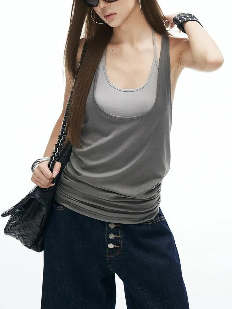 

Aesthetic retro niche fake two-piece vest with neck hanging and layered design, spicy girl top, summer slim fit and slimming bas