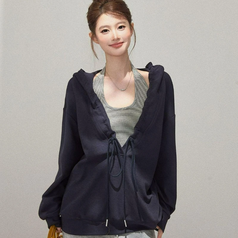 

2026 Autumn Fashionable Korean Loose Casual Solid Color Versatile Coats Pleated Hooded V-neck Long-sleeved Sweatshirt for Women