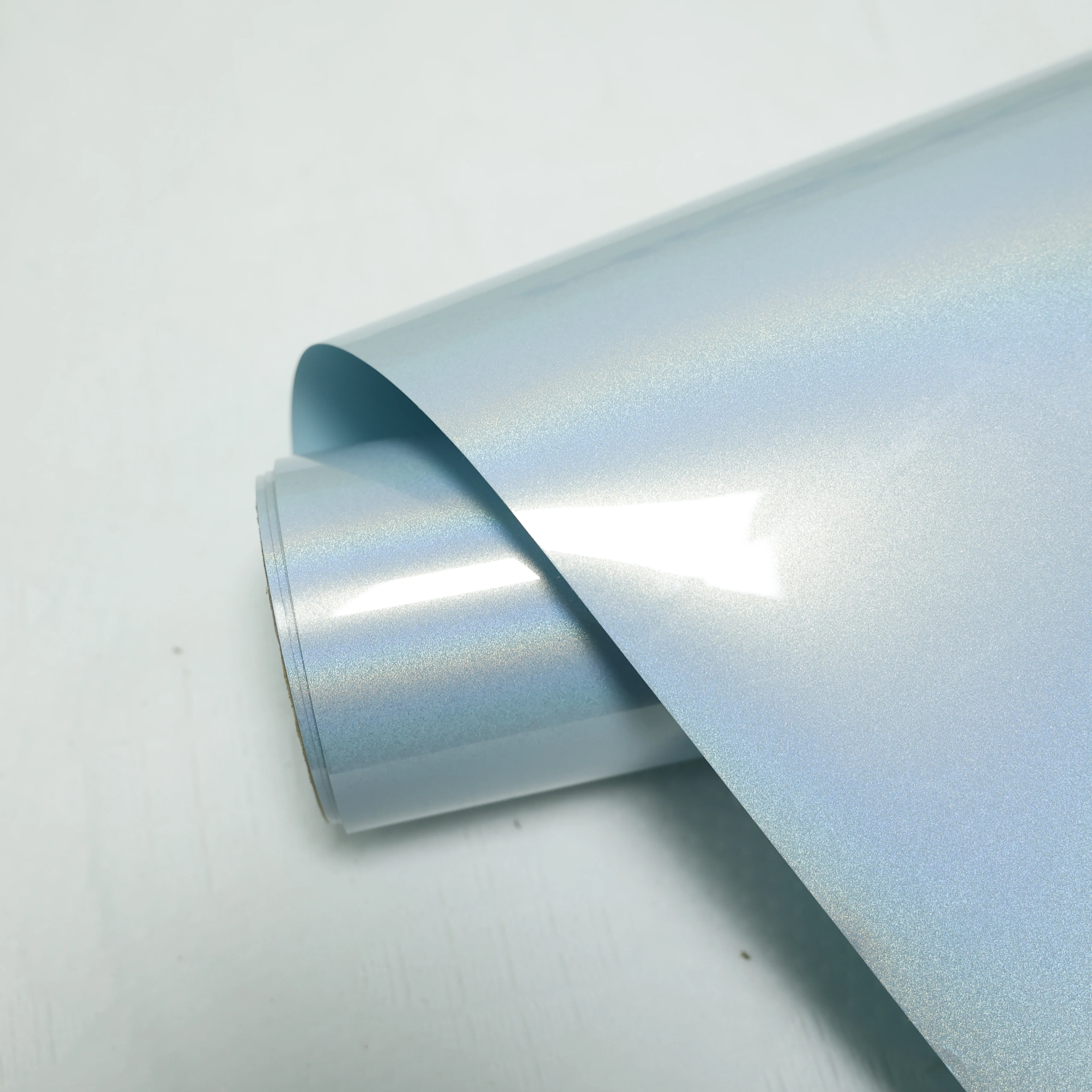 

Глянцевая металлическая 1,52x17 м ПВХ клейкая автомобильная пленка, виниловая УФ-защита от царапин, синяя хромированная виниловая пленка для автомобиля, меняющая цвет