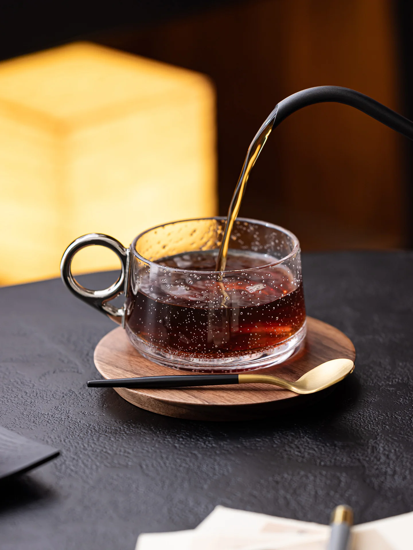 tasse-a-cafe-en-verre-de-luxe-avec-base-et-cuillere-en-noyer-service-a-the-resistant-aux-hautes-temperatures-pour-usage-domestique-tasse-d'eau-et-de-the