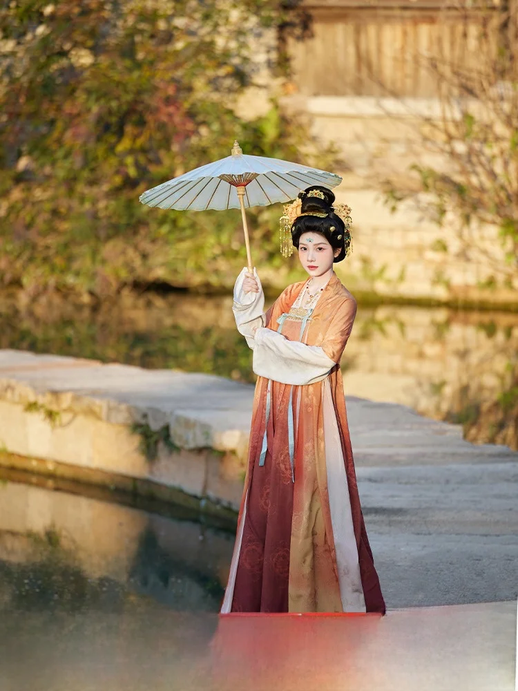 

Jul Evening X Splendid Bloom Collaborative Ранний утро n Топ с прямым воротником и юбкой длиной до груди для женщин