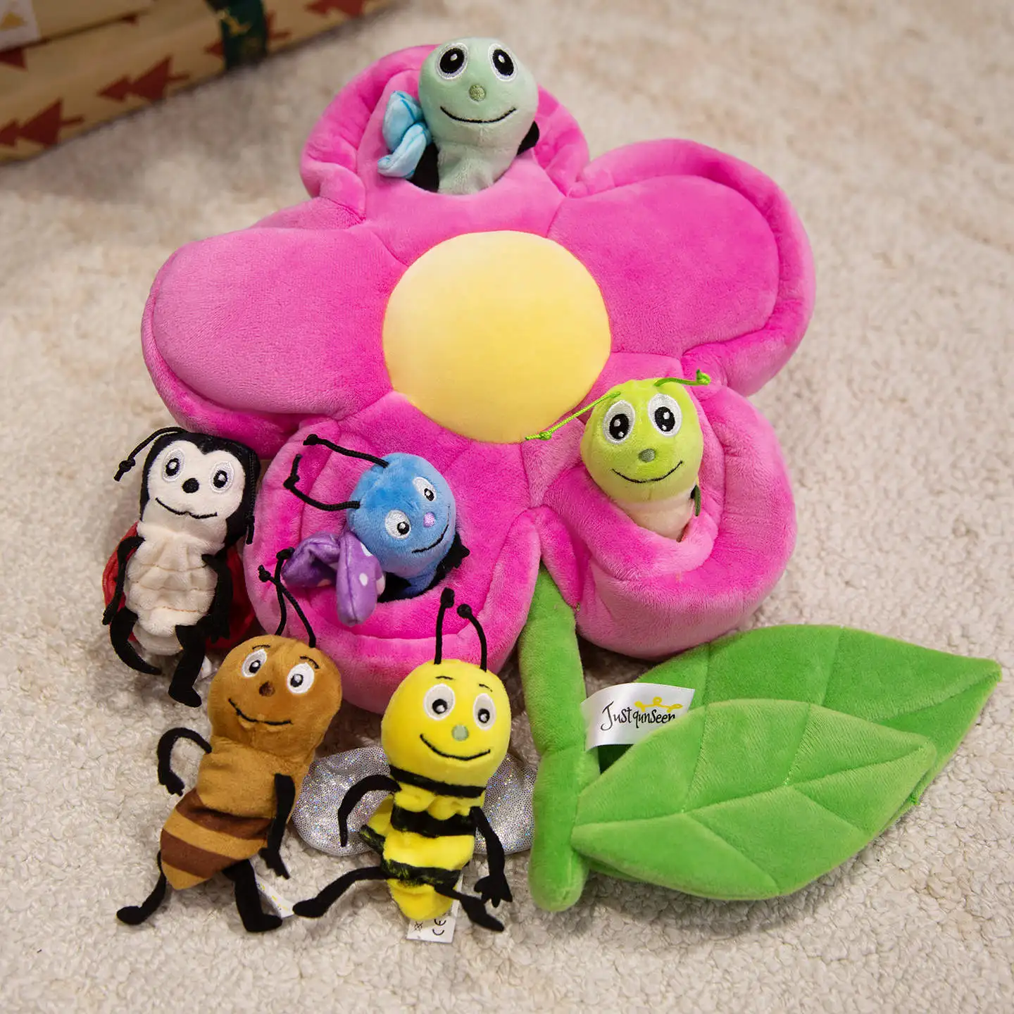 

2025 New Finger Doll Set Shell House Mushroom castle Flower Party Home Decor Adorable Funny Plush Toys Cute Kids Birthday Gifts