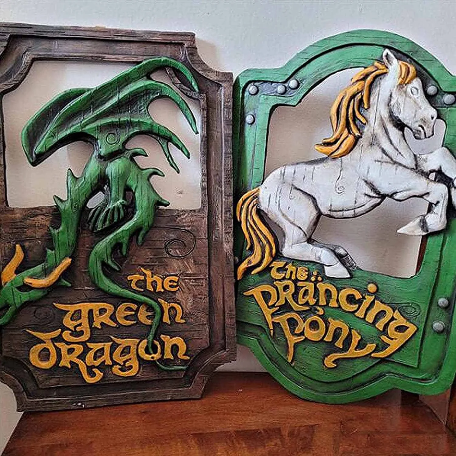 'The Prancing Pony' Or 'The Green Dragon' Pub Signs Set,Prancing Pony Wood Sign Home Wall Art Decorations,Home Decorative Sign