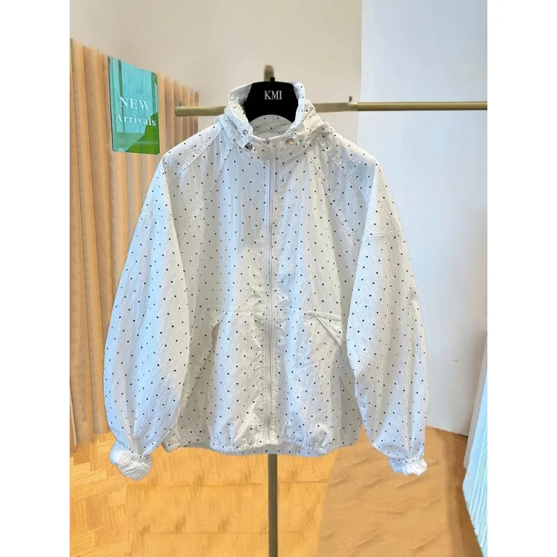 Ropa de protección UV con capucha de lunares para mujer, ropa informal holgada de verano, ropa de abrigo antienvejecimiento con cierre de cremallera, larga Sve