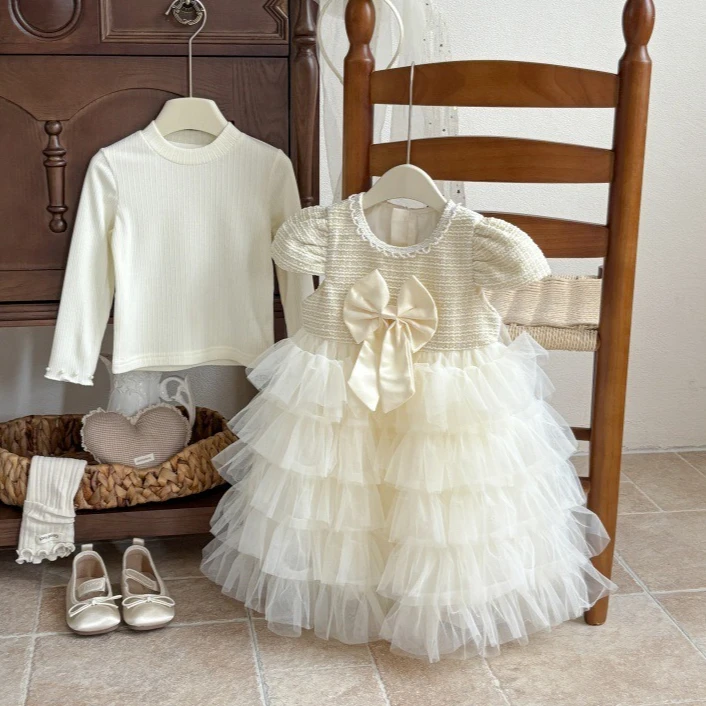 

Костюм для девочек, осень-зима 2021, новая детская одежда, корейский стиль, темпераментная блузка для девочек, юбка принцессы, два комплекта