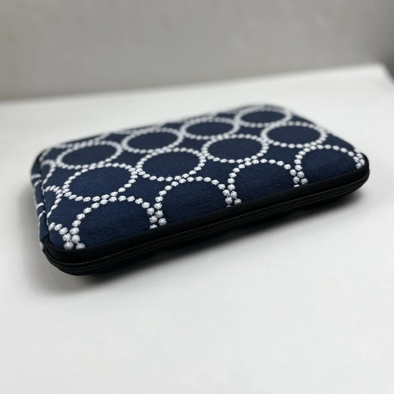 High-quality 20-pen Protective Case Embroidered Cotton Large-capacity Pen Case Portable Storage Zipper Pen Case 3020