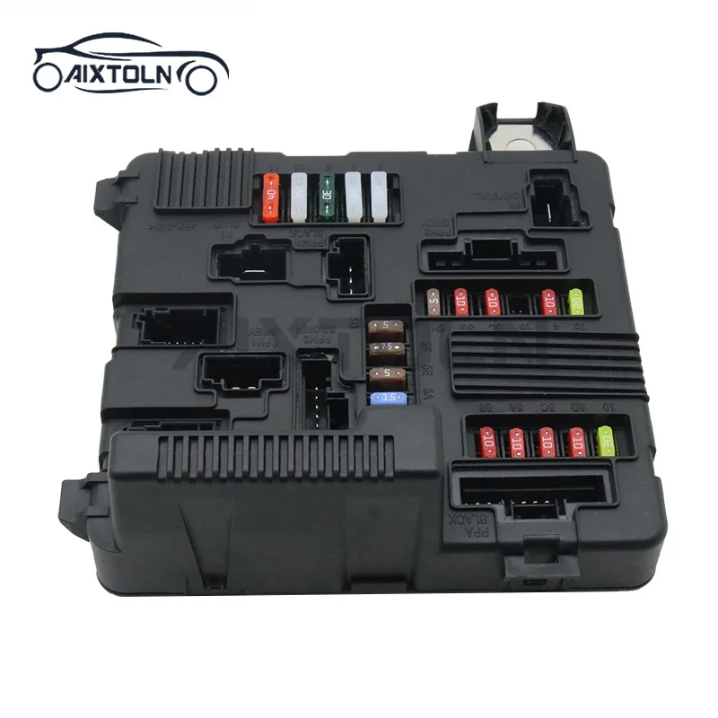 Good Quality Automatic Transmission Engine Fuse Box For Renault Scenic Car Parts New 5118399300 8200262385 8200306032 8200306033