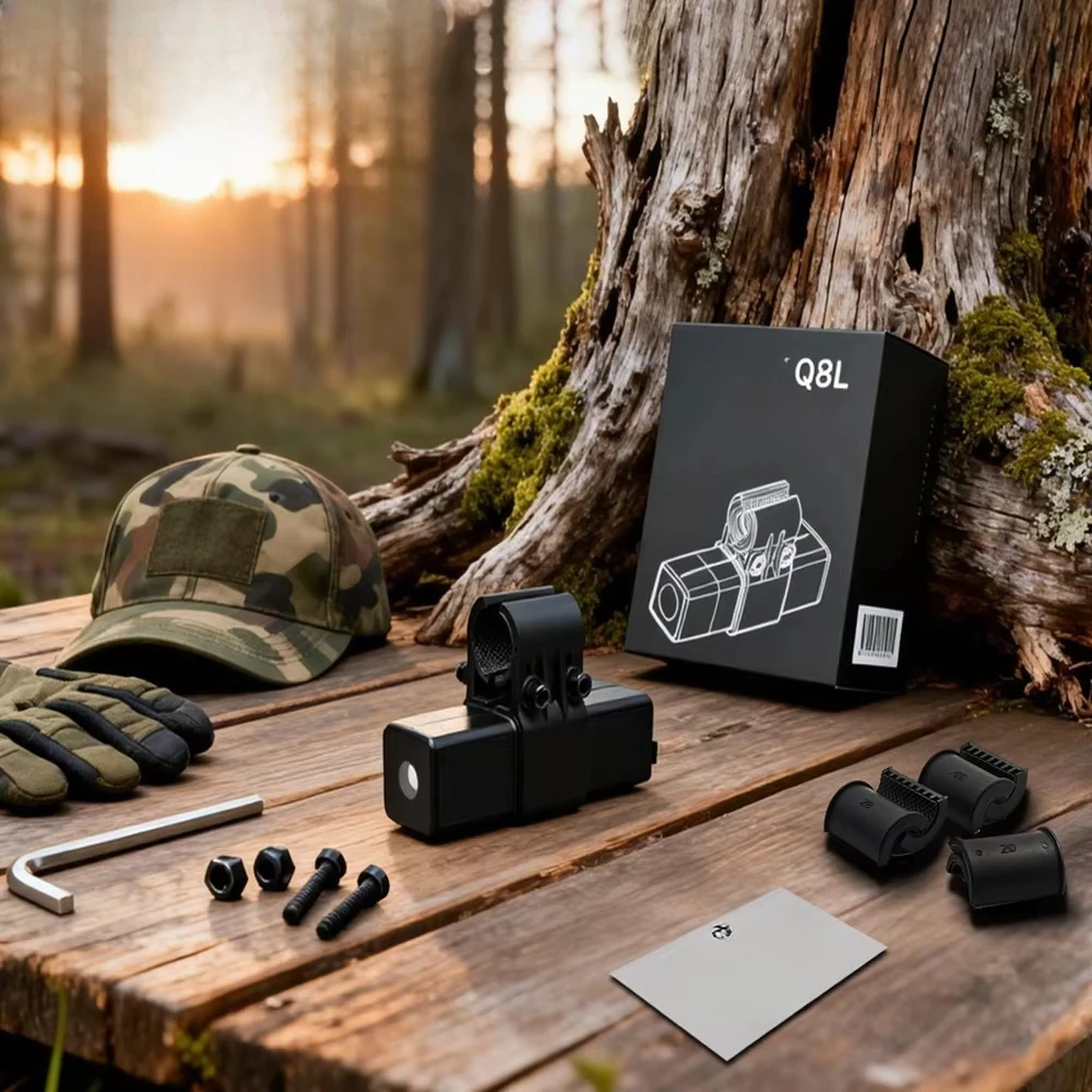 Outdoor Hunting Tracking Camera, 30‑FPS CMOS Sensor Crosshairs IP67 Waterproof 2200mAh for 3.5‑Hour Recording