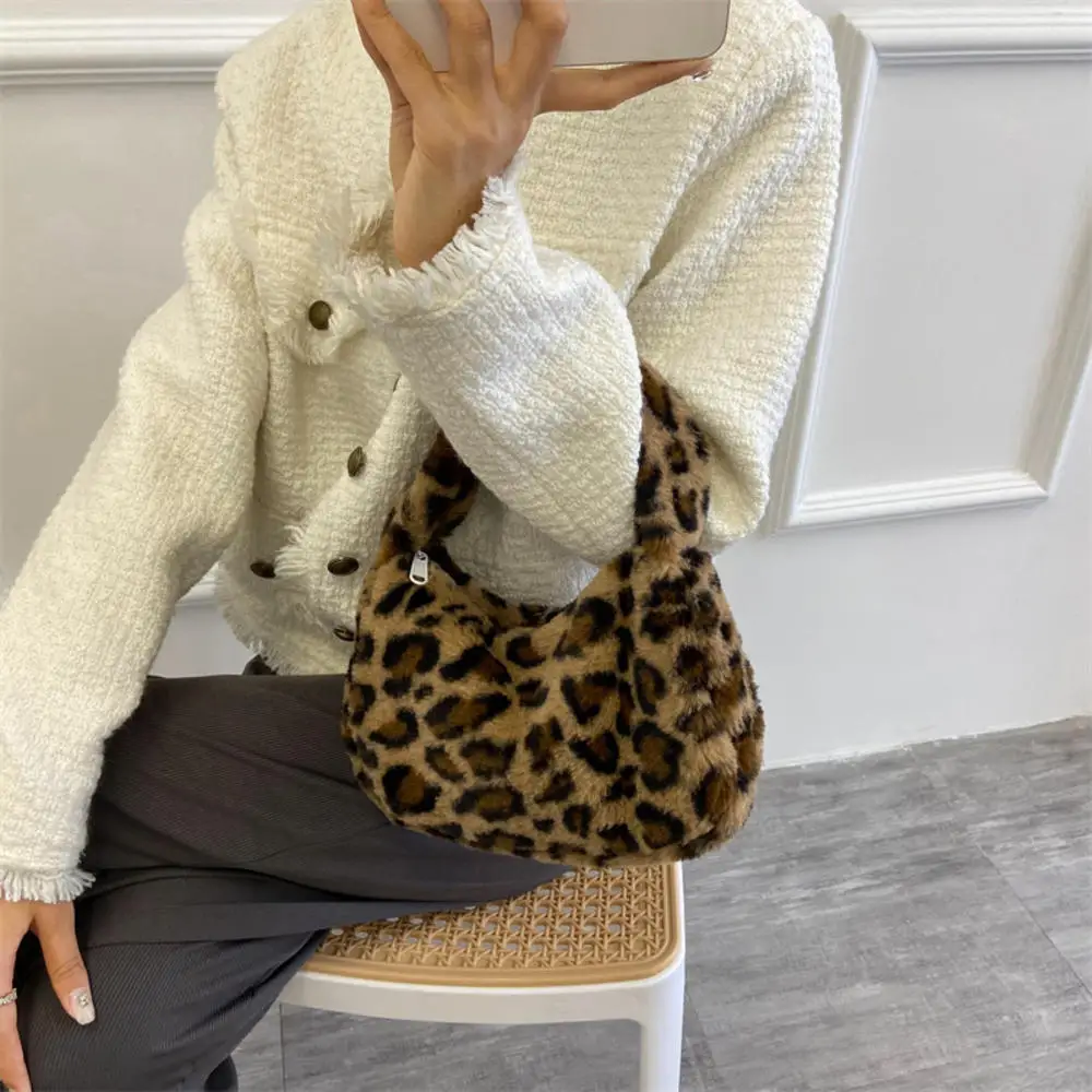 ISKYBOB Women\'s Soft Plush Shoulder Bag Winter Fashion Casual Solid Color Leopard Pattern Underarm Bag Female Handbags Tote Bag