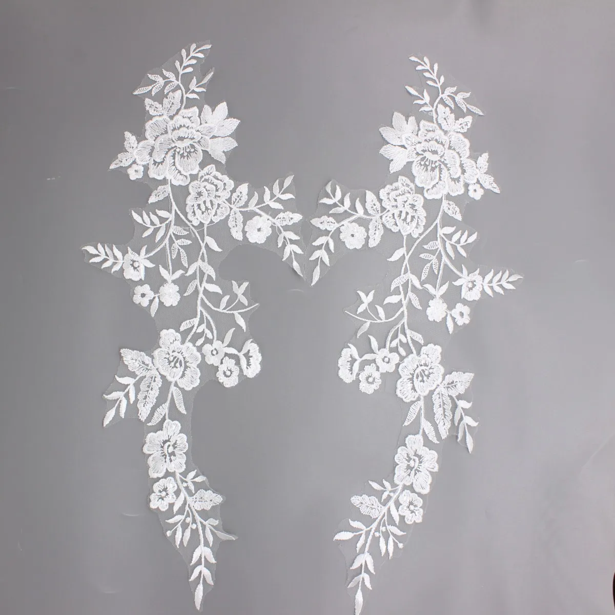 White lace trim with cutout design,wholesale available, new arrival.Sequined wedding dress bra decoration for cross-border sales