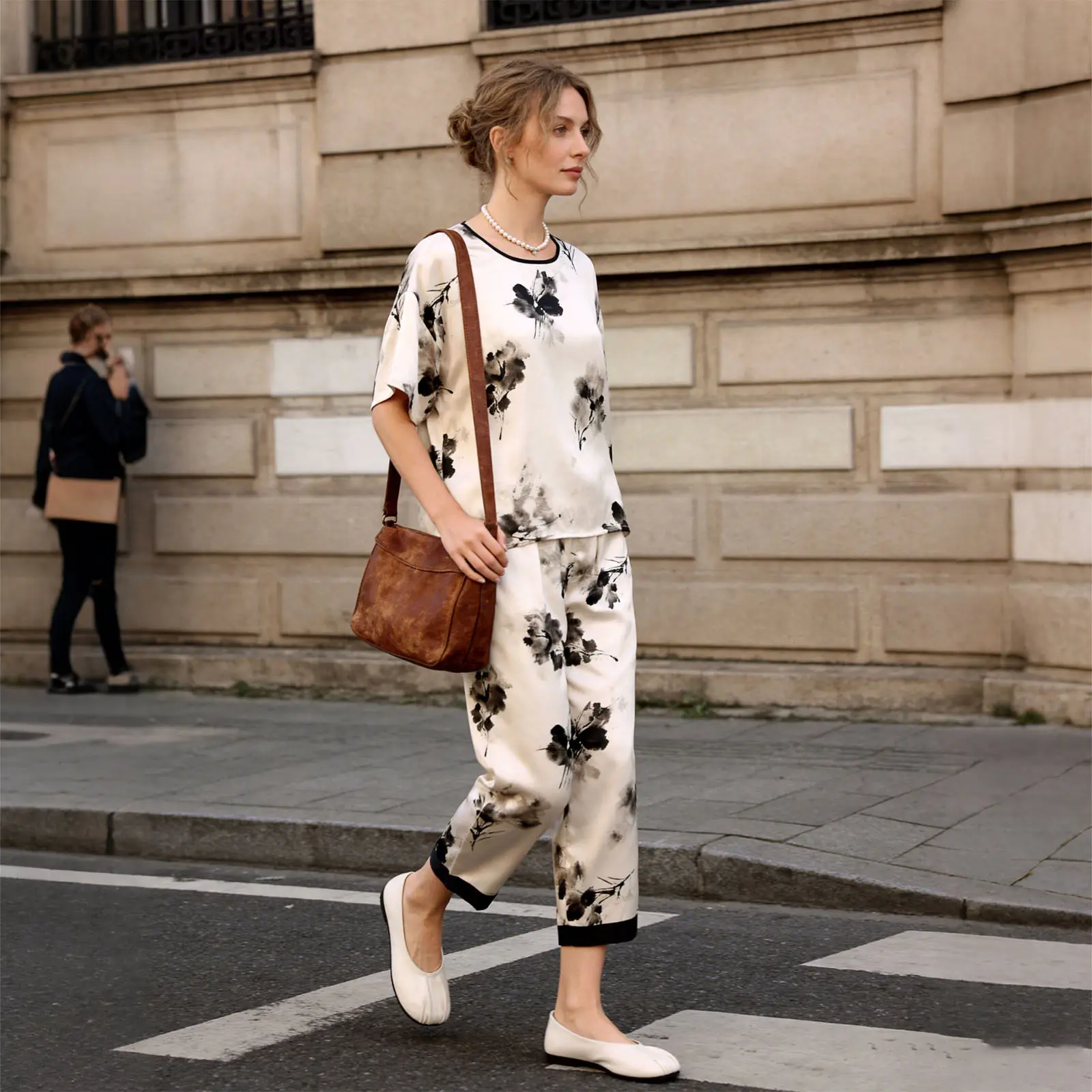 

19 Momme 100% Mulberry Silk Short Sleeve Trousers Pajamas Set Women's Summer Elegant Print Luxury Loungewear Sleepwear Outerwear