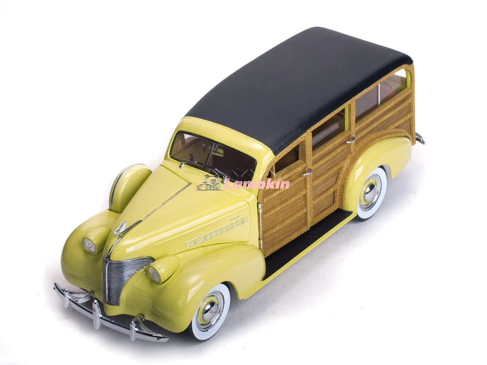 SunStar 1:18 For Replica Alloy Car Model 1939 Chevrolet Woodgrain Car