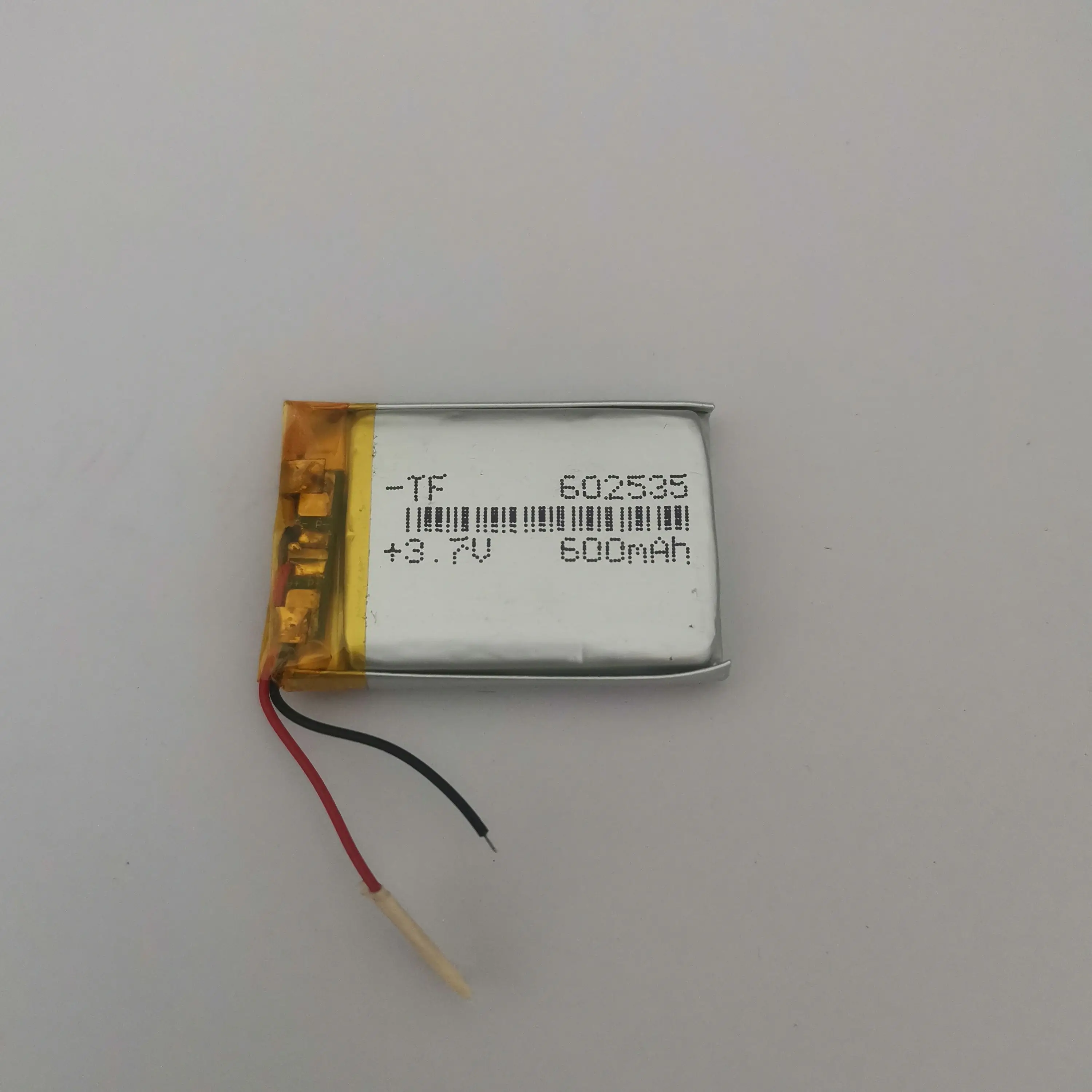 3.7V 2 wires 602535  600mah lithium battery with protection board , used for bluetooth MP4 1pcs/lot