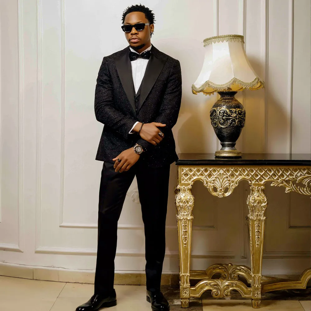 

Luxury Men's Suits 3 Pieces Peaked Lapel Single Breasted Wedding Suit Graduation Blazer Evening Jacket Prom Slim Set Customized