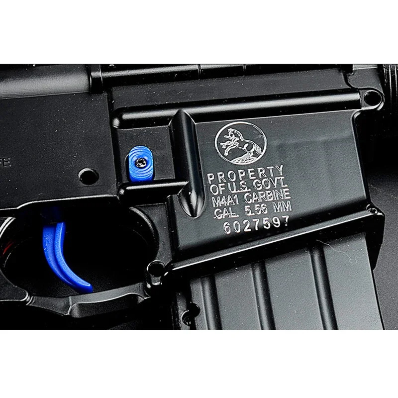 Pegatina metálica para Gel Blaster M4A1 – Accesorio cuerpo
