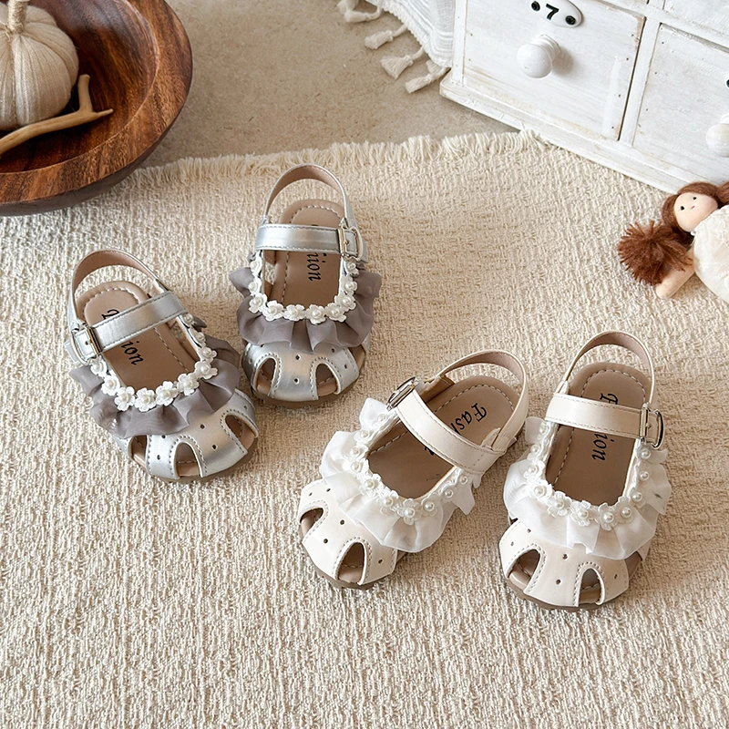 Girls Toes Capped Princess Sandals Children Flats Lace Flowers Shoes Soft Sole Non-slip Baby First Walker Shoes Hollow Out