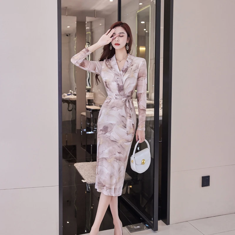 

Long Sleeves Frocks for Women Dreeses Apricot Winter Dress 2022 New Hit Lace Elegant V Neck Woman Clothes Dresses Korean Fashion