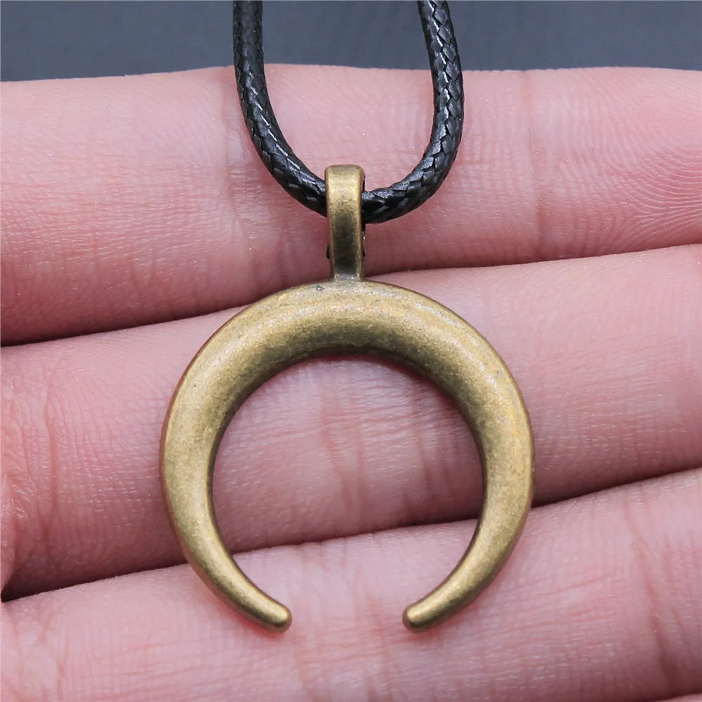 Retro Vintage Unisex 2 Colors 33x26mm Horns Crescent Moon Pendant Faux Black Leather Rope Chain Necklace