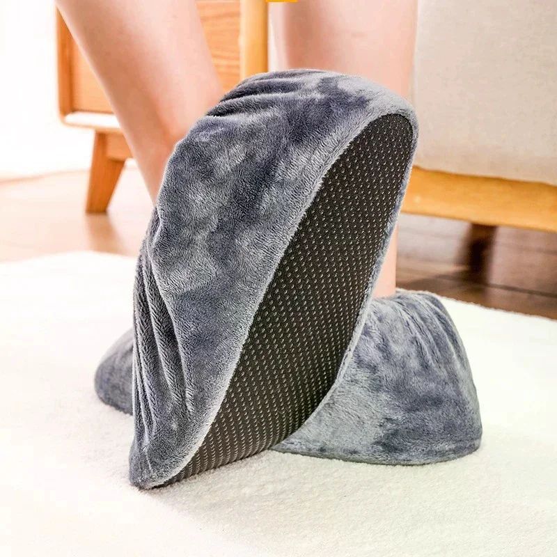 1 Pairs Thicken Plush Shoe Covers Reusable Anti-slip Soles Durable Wear-resistant Foot Covers For Indoor Outdoor Shoe Covers