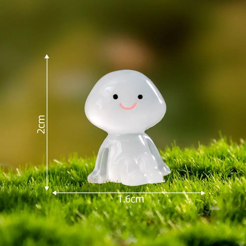 

Cartoon Luminous Small People Figurines Resin Crafts Glow in Dark People Figurines Miniatures DIY Cute Little Man Statue