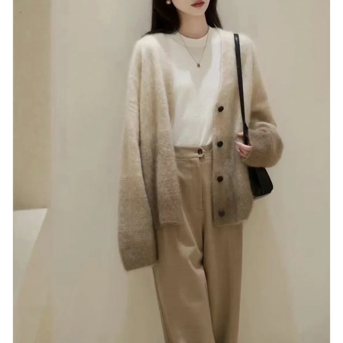 

Women's clothing autumn and winter new models gradual change gentle loose knitted cardigan sweater jacket women