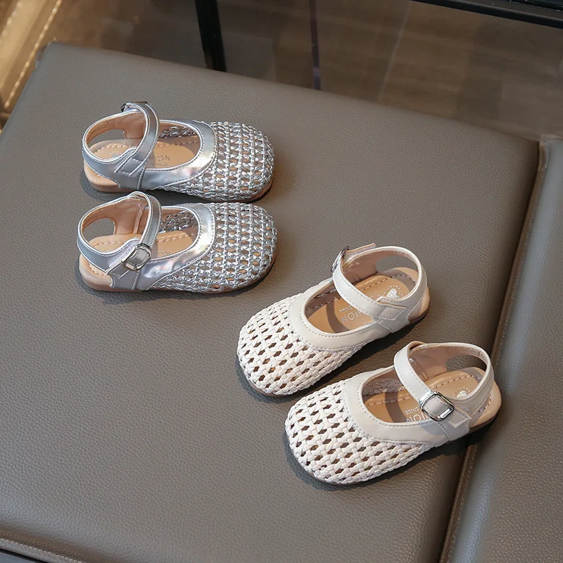 Fashion Woven Style Children Causal Hollow-out Flat Shoes Little Girl Sandal Summer Beach Versatile Kids Princess Half Sandals