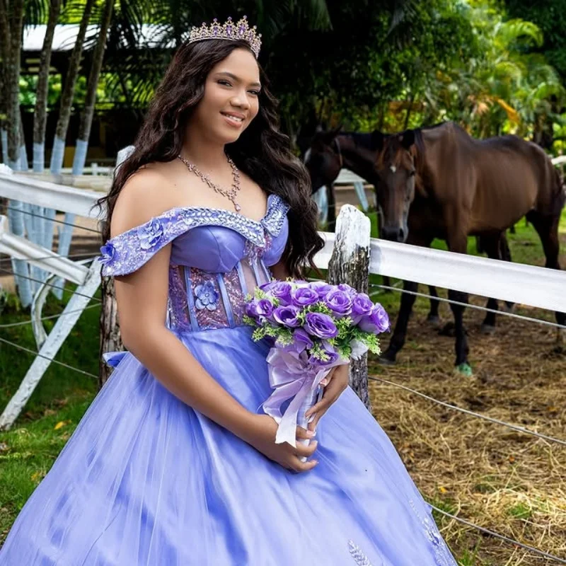 

Блестящее лавандовое платье Quinceanera с плечами, кружевное блестящее 3D цветочное тюлевое платье, платья de 15, Quinceanera по индивидуальному заказу