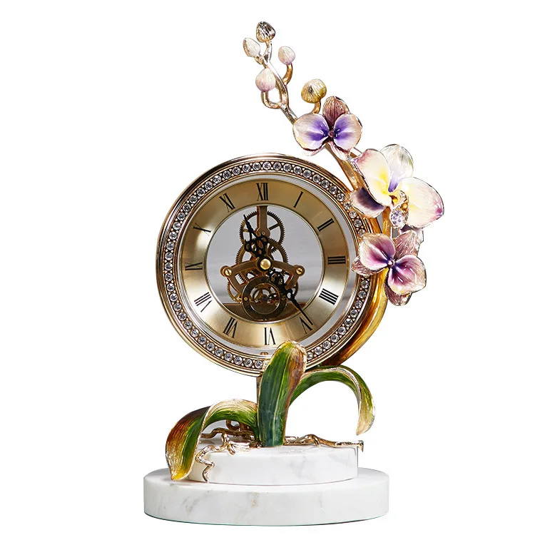 

Light luxury enamel color desk clock, living room desktop mechanical gear ornament, decorative desk clock, home creativity