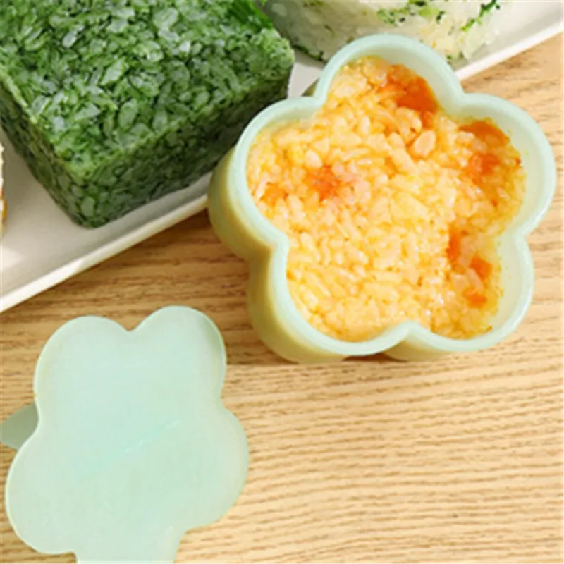 

1Set DIY Tools Kitchen Bento Accessories Maker Sushi Mold Onigiri Rice Ball Food Press Cartoon Triangular Sushi Kit Japanese