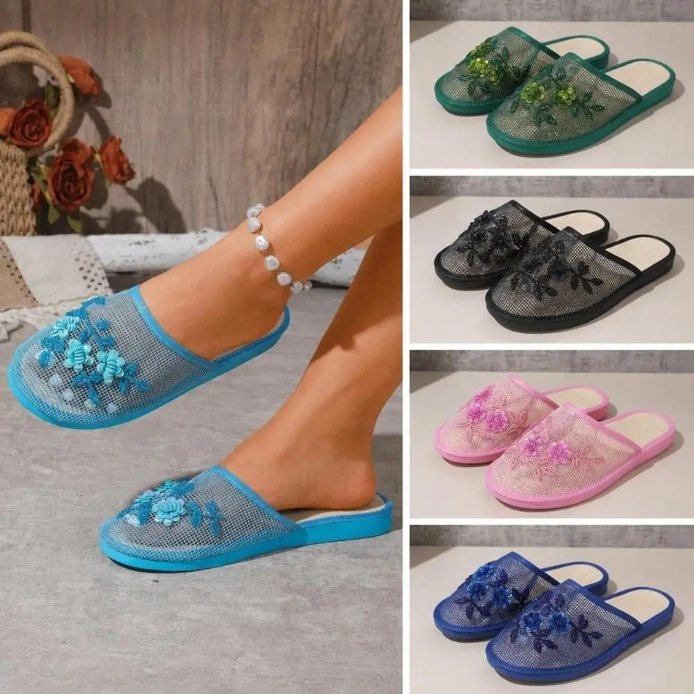 Sandalias de malla con bordado de flores a la moda, antideslizantes, de suela suave, transpirables, para interiores y exteriores.