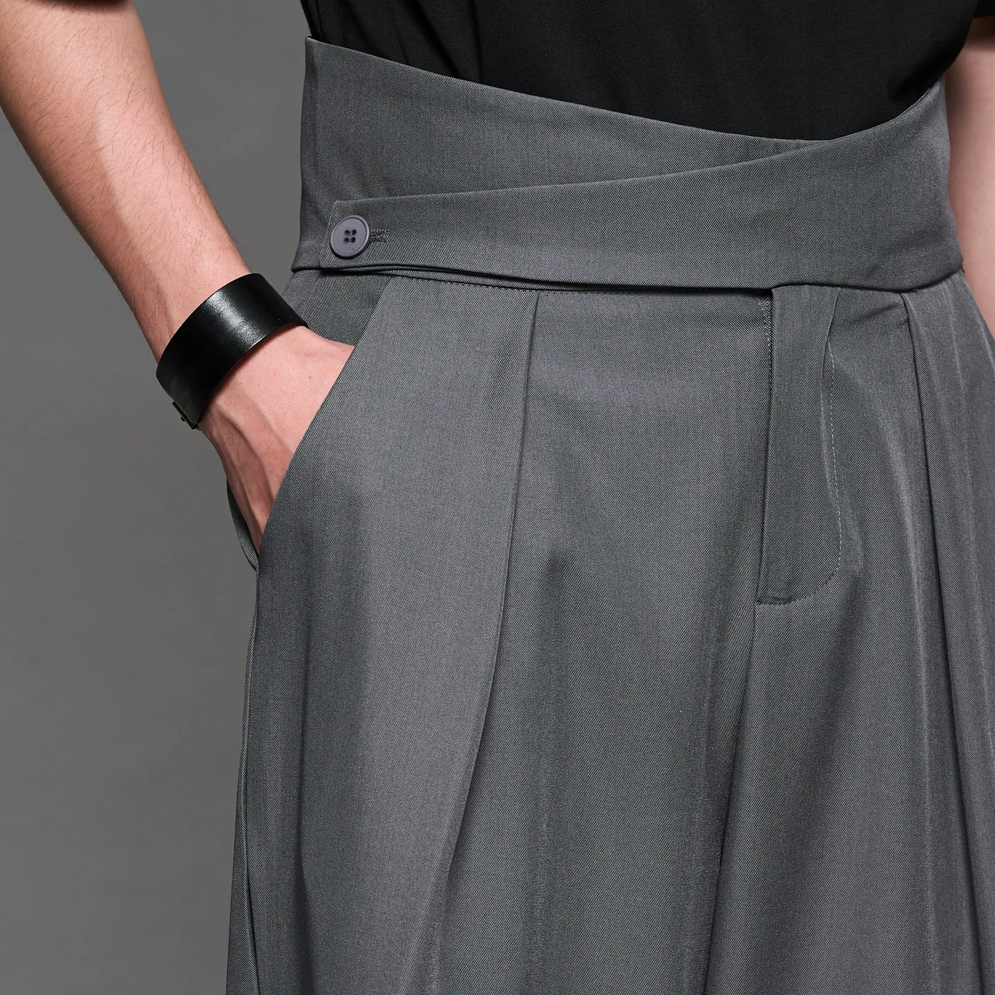 Spring 2026 New High-Grade Fashionable Cut Casual Suit Pants Simple Style Gray Japanese Style Unisex Style Men's Trousers