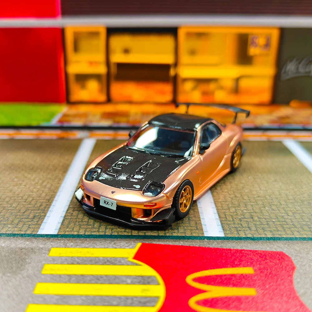 

MC 1:64 Rose Gold JDM RX-7 FD3S Carbon Racing Sport Model Diecast Metal Car
