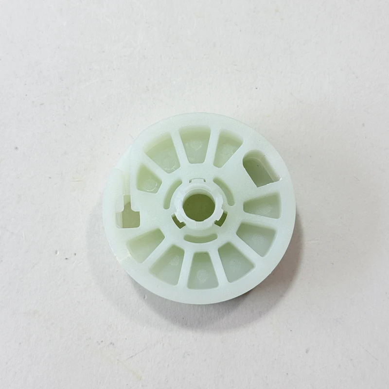 Brand New Window Regulator Gear for Hyunfai Tucson TL Sportage QL Sonata Optima 82473D3000 82483D3000