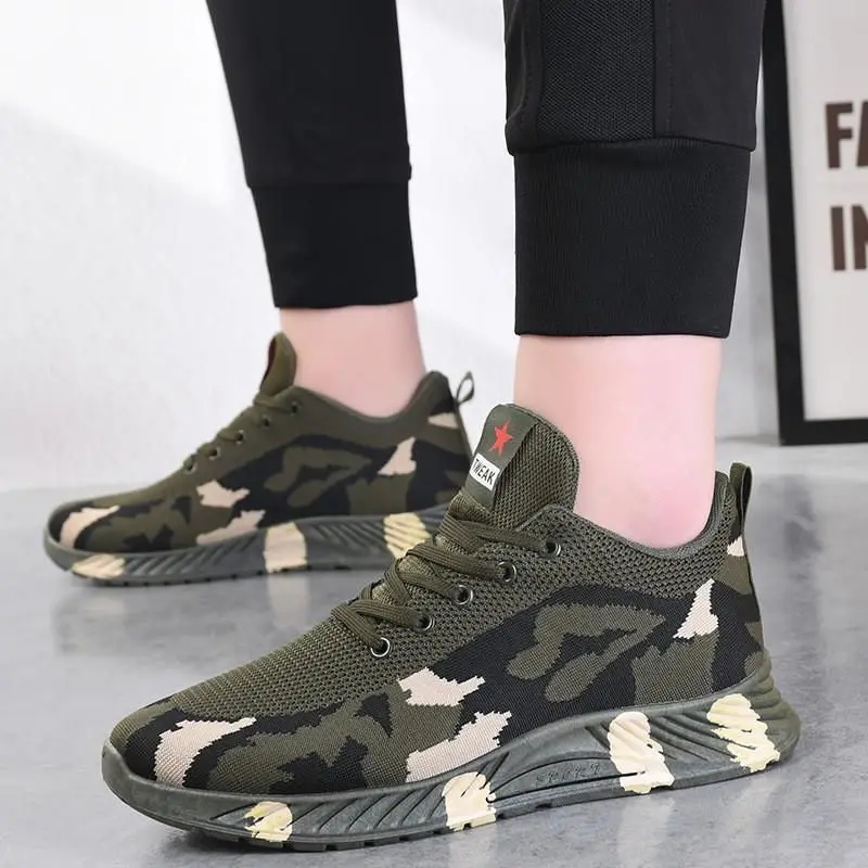Men's Camouflage Sports oes Breathable Casual Climbing oes Anti-slip Low Top Canvas oes Pure Color Spring Autumn