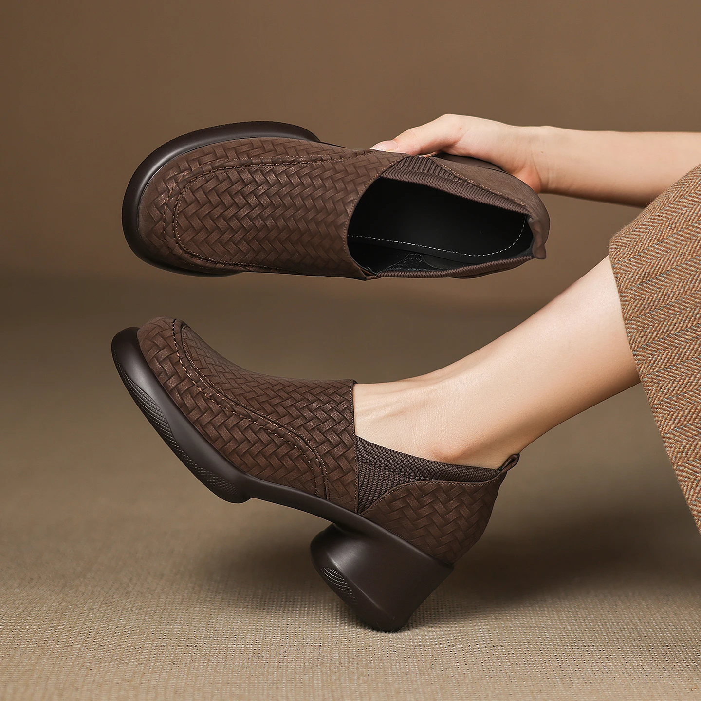 

Handmade Genuine Leather Women's High Heels Platform Casual Dressy Shoes Chunky Women Shoes Elegant Work Pumps