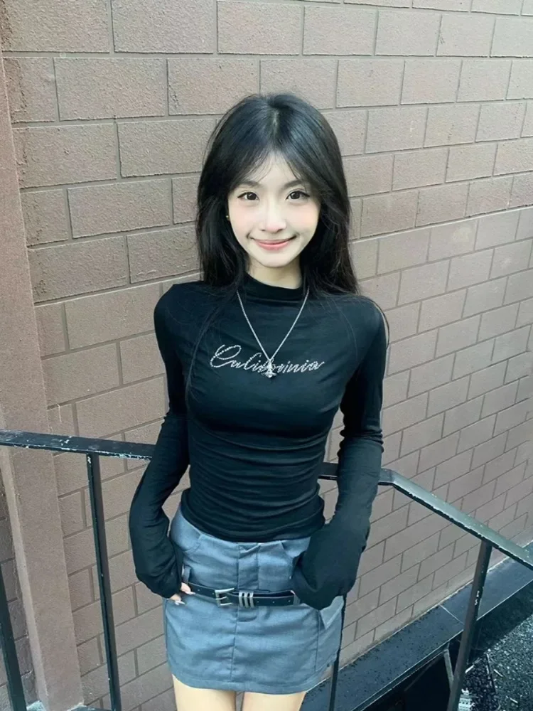 

Trendy Ins Women Black Bottoming Tee Shirts Y2k Aesthetic Slim Letter Diamond T-shirt Long Sleeve Vintage Grunge Casual Crop Top