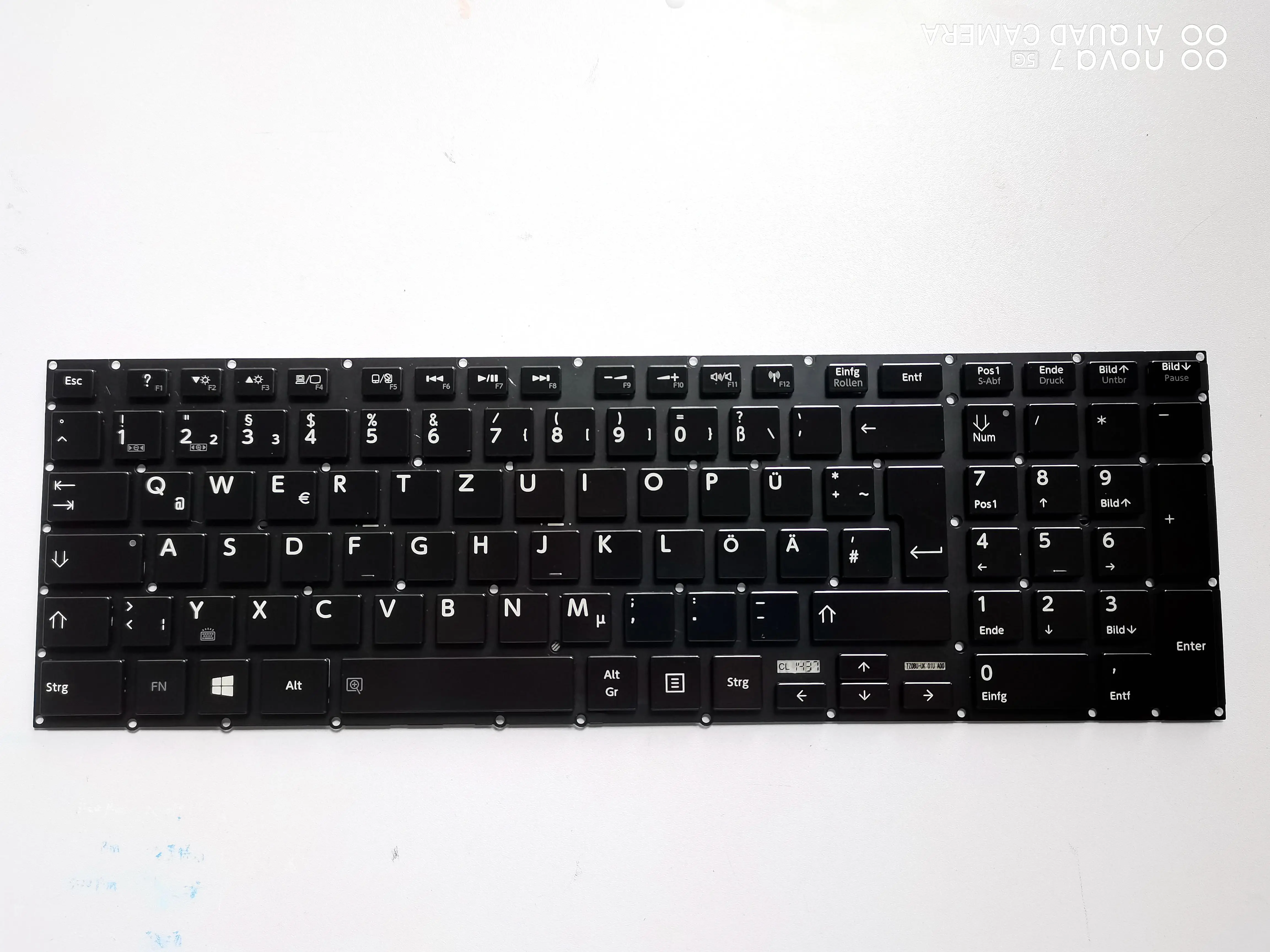 New For Toshiba Satellite P55t-A5202 P55T-5116 P55T-B P55-A5200 P55T-B5360 German Backlit Laptop Keyboard