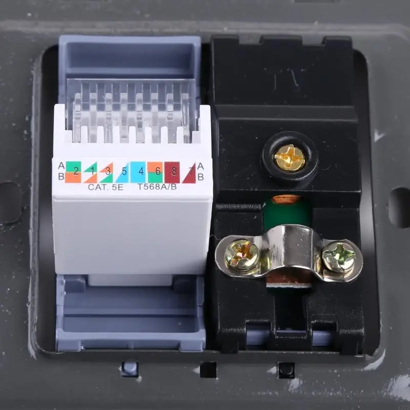 X37E RJ45 Adapter+TV Antenna Coaxial Wall Mount Output Faceplate Panel Socket