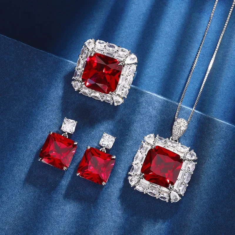 S925 silver-plated 18K gold-plated PT950 platinum red corundum temperament princess square set main stone 14 * 14-12 * 12